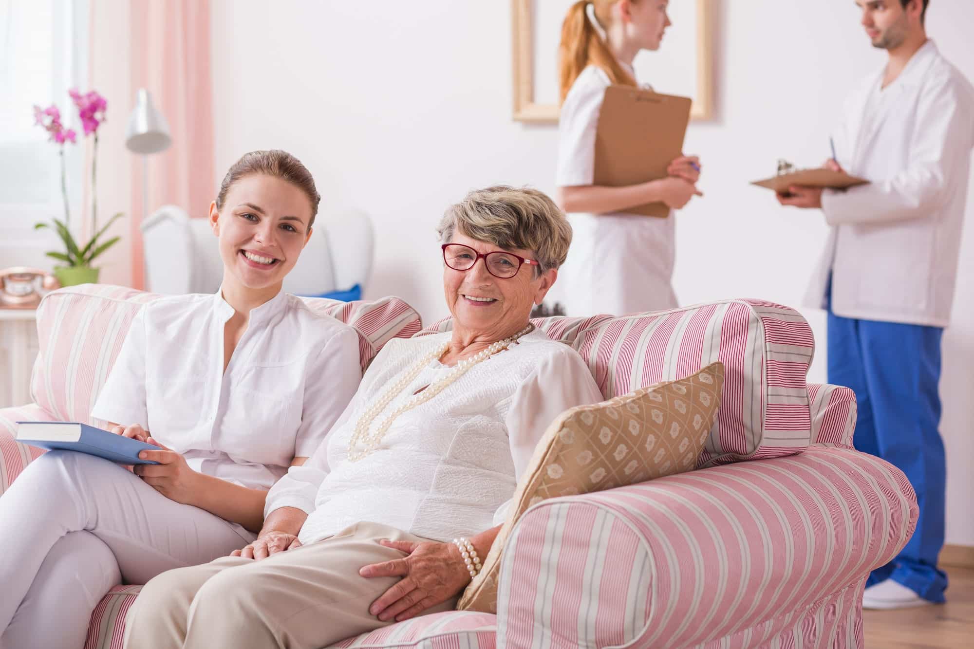 The 10 Big Benefits of Assisted Living vs. Aging at Home